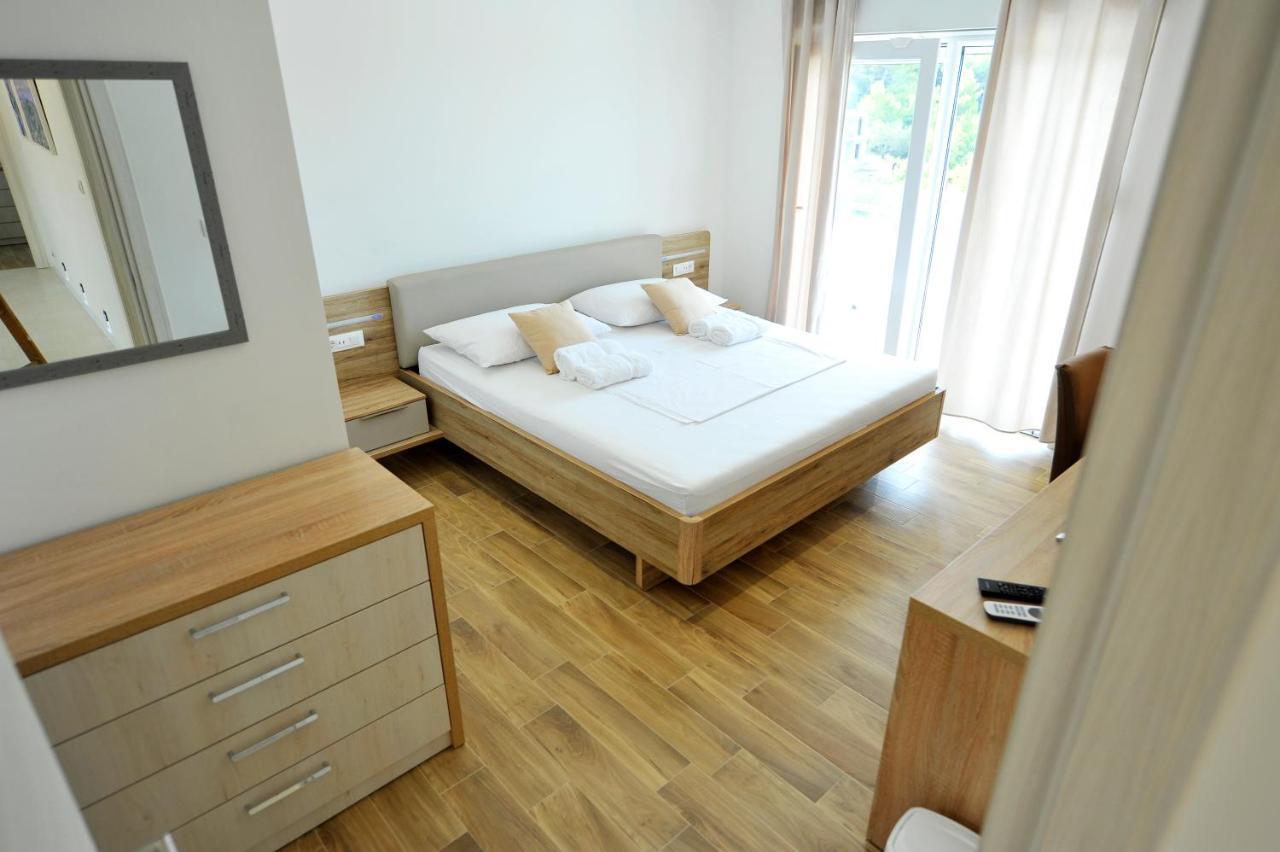 Guesthouse Lion Сплит Экстерьер фото