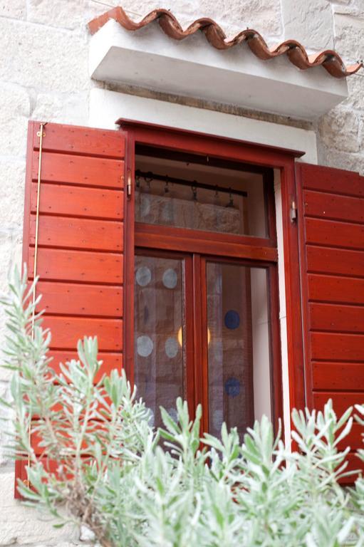 Guesthouse Lion Сплит Номер фото
